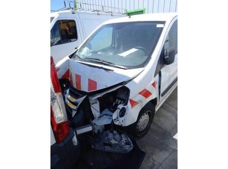 Vehicule-CITROEN-JUMPY-2-2014-1e0b4dfa1d685f02672e74038e919b2a46e27e8f11d2bd22bba7b53d5f468017_mtn.jpg