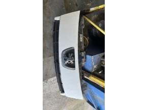 106057046-ced3479f-65cb-491c-8b7b-e8b2013bd5a6-Piece-Calandre-7804R1-PEUGEOT-EXPERT-2-c6a52f9d866d3dfb32700599e6362d593e5a311c367008dd5d6b8443a8cdb534_m.jpg