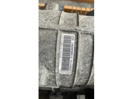 105886758-7d50fe9a-371e-4a0d-b44e-d1a9f298a324-Piece-Boite-de-vitesses-24007581580-BMW-X5-E70-PHASE-1-9332bf22ab6050f5a642a35aadcbf5134a2af27f3683d63a30815c13b1b8bca1_m.jpg