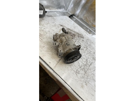 105920507-b99c8341-b3fc-412e-b563-ae156735eb4f-Piece-Compresseur-clim-5Q0820803K-VOLKSWAGEN-TRANSPORTER-6-PHASE-1-91d7c327246e85501b10fd41c73087ac219162d1e669fa047f1ec1a9c9458d76_m.jpg