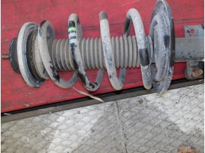 105920512-f1d5ac3b-3966-42ca-9641-6678ea5ede21-Piece-105920512-Amortisseur-avant-droit-7E5413031H-VOLKSWAGEN-TRANSPORTER-6-PHASE-1-20-TDI-16V-TURBO-73e85275a3d09cb35d75f8e231a348a9e5cde7bbfb8069297f03f2b765190012_m.JPG 2