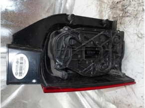 105920517-2c96ab8b-885e-496c-a213-a32f637f76c0-Piece-105920517-Feu-arriere-principal-droit-7E0945096T-VOLKSWAGEN-TRANSPORTER-6-PHASE-1-20-TDI-16V-TURBO-14d7df2867e10b5f43ed30793cdaea4a1ddf35d615cf57a34a195b99adf1ac77_m.JPG 2