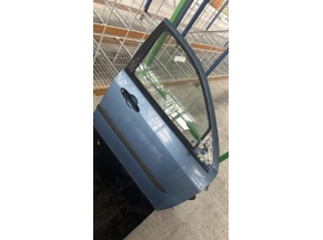 105666296-504c6c92-3ed0-4560-bbff-3d5c235576fd-Piece-Porte-avant-droit-1430132-FORD-FOCUS-1-57c9f9c38b389702955f66e8f64d08488d66e6dec73d872b03a72d2b24fc981d_m.jpg