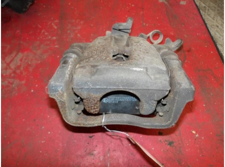 105655283-416edd24-c5f8-4f67-b0da-f98eda2af1c7-Piece-105655283-Etrier-arriere-droit-1738987-FORD-MONDEO-3-Essence-04ff380402c85f9996b62886ffdf54c024a7c31a09944854cb32dedf321ec2f7_m.JPG