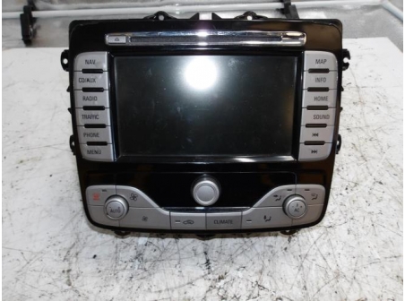 105655291-0fa399b1-6cff-41f4-99a7-dbe4e8858ad9-Piece-105655291-Autoradio-1538533-FORD-MONDEO-3-Essence-5ddd136dfc3b181a99247ad595741e14769b87961f50fd9daf8d3b6e0cec2980_m.JPG