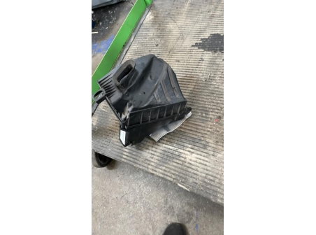 105656845-fa24cd51-be3b-4b06-bf54-611d571359db-Piece-Boite-a-air-03G133837-AUDI-a784ad24ee0e6156f64bc2f58d8ae7fd009ca60412a408a84d44a1284b3eb879_m.jpg