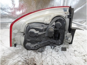 105656859-66c417fd-8f39-4769-b8a8-5fbc1d3f6959-Piece-105656859-Feu-arriere-principal-droit-8E5945096-AUDI-A4-2-5a81d003c79009d1214c999e121bcd7e296c2600310c7091fd4364468102fce5_m.JPG 2