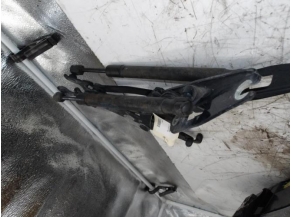 105656868-de2eaadf-04c7-45e7-bd12-1569c9ebd932-Piece-105656868-Verin-de-coffre-8E5827552J-AUDI-A4-2-71ad5df5d3b8f01e74c9f7e1aacc7e7422755c6e7f09b25ce1a0b5adc5b1410f_m.JPG 2