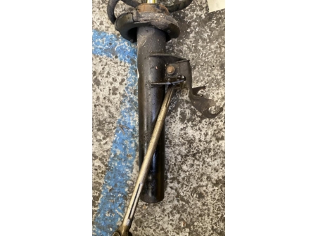 105651935-501ae5df-e12c-49a7-92a9-4aa1691f2f1f-Piece-Amortisseur-avant-gauche-31316796155-BMW-SERIE-3-E90-PHASE-1-2b1c94e5917566c70b8b149e4b229d8afe996908a3c13471845cb68e1159dbcc_m.jpg