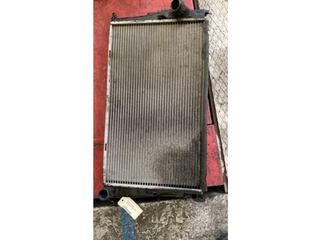 105651947-55fb6ea9-68ed-4d34-adbc-f2d239bbc7f1-Piece-Radiateur-eau-17117788903-BMW-SERIE-3-E90-PHASE-1-d2f3d4daa2db26bca1f59744a3021344e094007eec917a39c6910a211a108060_m.jpg