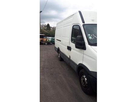 Vehicule-IVECO-DAILY-5-2013-81a6100e710b2a928e592728af94124c0ed8354c76985a4726aee51c55087fb9_mtn.jpg
