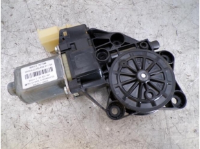 110025518-12135287-67e5-424f-9643-6bd9165054e7-Piece-Moteur-leve-vitre-avant-droit-MINI-0f441684d073c8d7c5337af2b0ec500b3be29965df927e32c5aff65410e73efc_m.JPG
