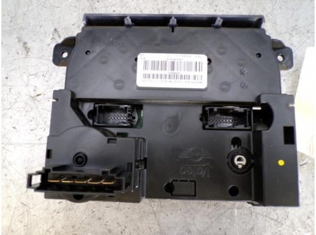 109253965-be3cfaab-12b5-4b3f-a34c-305bf2734b80-Piece-109253965-Commande-chauffage-MINI-MINI-2-R56-PHASE-1-16i-16V-COOPER-700d1366f5150d897fe62af594195c05b217b960beaf0c58b9885903a1c20930_m.JPG