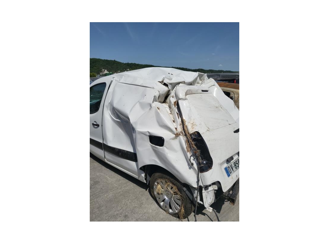 Vehicule-CITROEN-BERLINGO%202%20PHASE%203-2015-434f22fab3bfefad33cdc4d200ab3a296bb21849eae449f71b7231be9d2fa641_m.jpg Vehicule-CITROEN-BERLINGO%202%20PHASE%203-2015-434f22fab3bfefad33cdc4d200ab3a296bb21849eae449f71b7231be9d2fa641_m.jpg