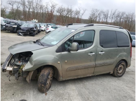 Vehicule-PEUGEOT-PARTNER%202%20PHASE%201-2010-367763eec3bbb2f2e6fe1867b67f2b87155de4344d8d8c01a39c1caa0e591584_m.jpg