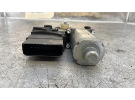 110117557-dcceb9c4-cf12-4e25-bdc5-f32cf66f18c2-Piece-Moteur-leve-vitre-arriere-droit-VOLKSWAGEN-6787ea6c807b4d8fcddc0f30ee28865233baeb825abe49243734301e7e536354_m.jpg