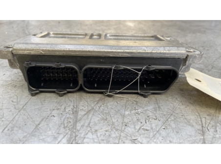 109591885-608d1444-ddf9-45b9-aeee-6e1eaf14ae67-Piece-Calculateur-moteur-03C906024CK-VOLKSWAGEN-721cdd01903c6dc6a9e07d3e3fd1c73d984883d9b448884e51d3fb2fe9871187_m.jpg