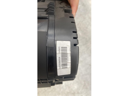 109591118-88b5f7f0-19ce-44f2-b87d-943ee20ab500-Piece-Compteur-5K0920861-VOLKSWAGEN-900c32787ee8ab3902c2816799b0c661fdb94621b2c69b0f4fb6fb2cc4215c07_m.jpg