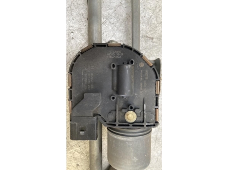109591120-12588120-cadc-4e1b-8ed6-048fefb017c0-Piece-Moteur-essuie-glace-avant-1Q1955119C-VOLKSWAGEN-5534166b00a200575cc34de68e540ffa3da323f495f47ccae2db9c0bad11b7c7_m.jpg