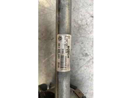 109591120-cdebf8eb-383e-48fb-b8d6-469c7575b26c-Piece-Moteur-essuie-glace-avant-1Q1955119C-VOLKSWAGEN-ed5f7efac26813efb6191952271e01f51cd5677a5602d7d93244b70d4a087d31_m.jpg