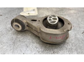 110123640-ed9b2e80-4f89-4506-aedc-f89f4bb07080-Piece-Support-moteur-RENAULT-08b1de5097889f3f00df238447d5a3e2f08d17316a594ce8af009e823c94f313_m.jpg 2