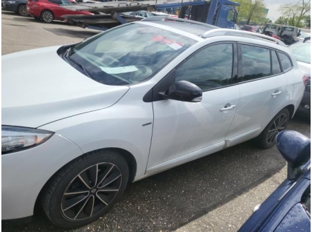 Vehicule-RENAULT-MEGANE%203%20PHASE%202%20BREAK-2013-a6a7bbdf44c2c9bfb522a4be6114c978683716ec5dbb12ef8a61102963389f4b_m.jpg