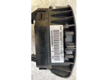 110130114-1b8f412f-cd22-48ab-a3cb-ce38b5bdae6a-Piece-Air-bag-conducteur-CITROEN-C4-PICASSO-1-9fe462776d00acb4c737a78ea310ba91ef05cae38339405ffc96b6d4eec7ac1d_m.jpg