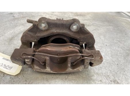 109927732-43243ebf-759e-4e06-89e0-a28d5b6e3644-Piece-Etrier-avant-gauche-freinage-00004400V7-CITROEN-25caa198e9668558a67f729dc5e16aff31749b73399a45f7c98428f8eab340ea_m.jpg