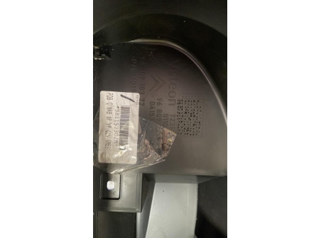 109928261-fb6ad483-e714-439e-81c0-65702babd52e-Piece-Planche-de-bord-complete-16139519ZD-CITROEN-4f76534bc560521b38e18003b5cc3e678eca5b77afd0fa0393022ca80a5d34cc_m.jpg