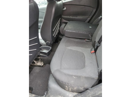 Vehicule-RENAULT-CAPTUR%201%20PHASE%201-2016-0517ff292a4684d20c50367904b9daa3babccefb17de8ead6108651fd7973851_m.jpg
