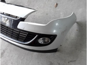 110136777-3bcbc5ac-77e3-406a-811e-acede71f5758-Piece-Pare-choc-avant-RENAULT-1b9a47d372edd6b11ef69125d63cec849f5e8c055208d5c454c017258918b12d_m.jpg 2