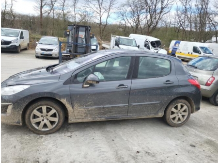 Vehicule-PEUGEOT-308%201%20PHASE%202-2013-1c79ec7ffefe7941c723beec0a27542efbcdfdb63f06bae9037818d0abf698b8_m.jpg
