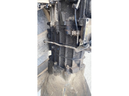 110332923-63eb2910-57b8-46bc-b1c0-84e5203214d8-Piece-Boite-de-vitesses-LAND-ROVER-DEFENDER-1-e0baeca7db5223aa1e37f44bd748a0cc8478b5fc5c5e3ba89818b1f45b612445_m.jpg