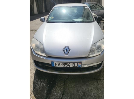 Vehicule-RENAULT-LAGUNA%203%20PHASE%201-2007-c97a9706ad177f1e19a22a57fd2e25f35dcdc3c26582308bc58f094c7f824111_m.jpg