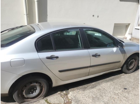 Vehicule-RENAULT-LAGUNA%203%20PHASE%201-2007-f5f13cf83d8685c53e4272e73f7a12bf559fa9331a36e5eb34f1ec86ea5acf64_m.jpg