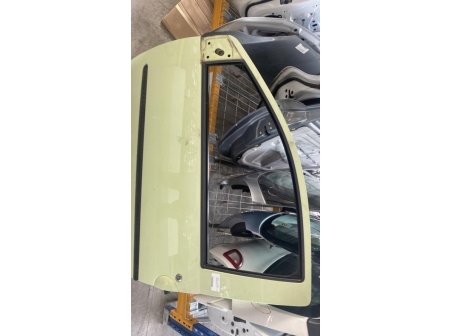 110418224-1487a71e-a853-405b-85f1-6eb3caca76e0-Piece-Porte-avant-gauche-801010419R-RENAULT-TWINGO-2-PHASE-1-eb9b2e5b0cf02fe14636c66d83979a1815a388bc263eec7b999fb79c85f1e125_m.jpg