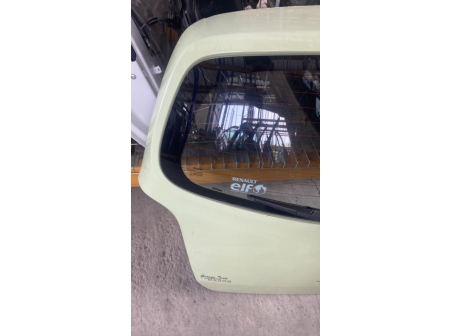 110418311-f2b96584-9fe2-44b4-b560-1fb80a7a1c62-Hayon-arriere-901004681R-RENAULT-TWINGO-2-PHASE-1-9fbdaae8db71f1f161bf619e3acf852a9e6f4539c89b152e32a033c483e0c301_m.jpg
