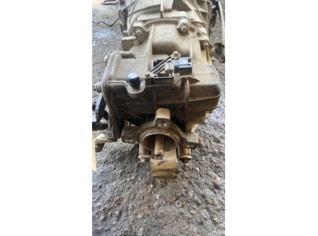 110431513-0c5c7115-ca8b-4630-a477-9eb45b6dcaae-Piece-Boite-de-vitesses-MERCEDES-SPRINTER-2-PHASE-1-83e39811a6fd84ced722ed883f8d3c856c6db8573052411403ca4d6a468cf598_m.jpg