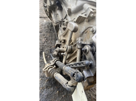 110431513-6dc2cf1c-7acc-411c-bf47-27e48bd45447-Piece-Boite-de-vitesses-MERCEDES-SPRINTER-2-PHASE-1-dbf6d62d1c093e51b04856b97d9a3535ebf879aae56d09bf3b2cf24d73969b3d_m.jpg