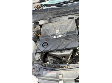 Vehicule-SEAT-IBIZA%202%20PHASE%203-2000-65c1bdc64afecafe24fb9271743bb772c6e6680e63270d3fca405a7bf7bab592_m.jpg