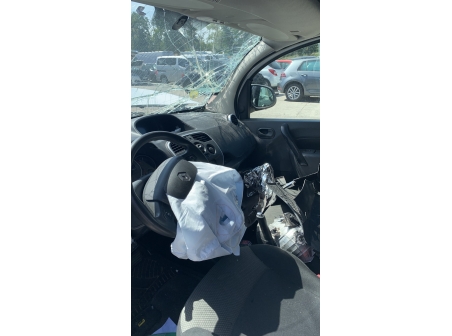 Vehicule-RENAULT-KANGOO%202%20PHASE%202-2019-d2729e311f70e31871191879671bdcc839f5f098a0ba3e9b57638738bd395639_o.jpg