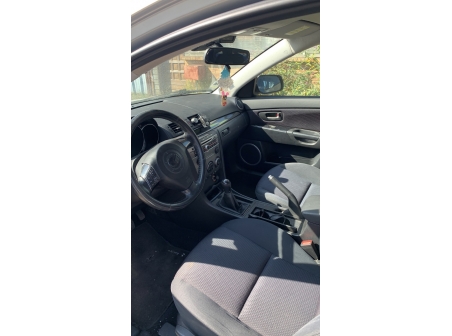 Vehicule-MAZDA-3%201%20PHASE%201-2006-2a16b04e4a0d2cc87bc3bb07b00b32f968518d6765d167a6182eac69c7633e09_o.jpg