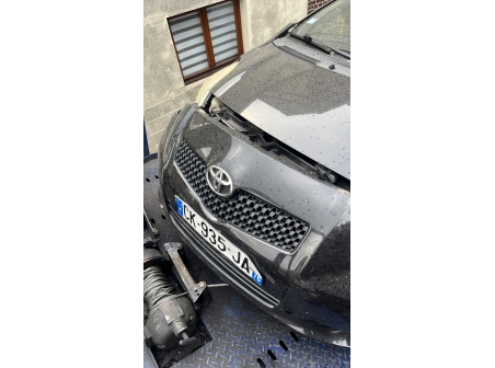 Vehicule-TOYOTA-YARIS%202%20PHASE%201-2006-c73f7e0d5c3c3054f1a3d49838b32d546d0e54cd7becdbd8096bbabd760f92e8_o.jpg