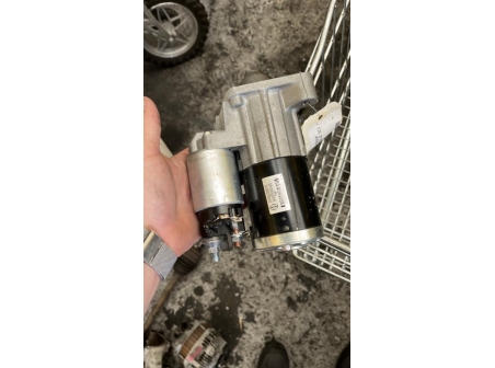 92092262-2c353864-6692-4377-9816-5657d69e9a0d-Piece-Demarreur-RENAULT-CLIO-5-7a305e1adbdd26f9cb30eb2b129ef51d2db1a42d85807b55fff382ca86154e10_m.jpg