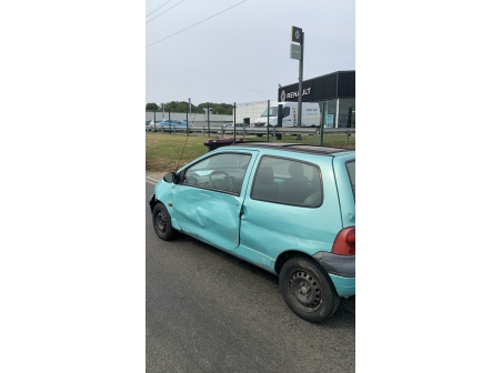 Vehicule-RENAULT-TWINGO%201%20PHASE%202-2000-d1ee09bcf0199975f07a524d45c606394c760521219b11b1b8add24cf261575c_o.jpg