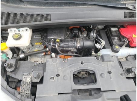 Vehicule-RENAULT-ZOE%202-2019-dfb798fa5b3086ceaca10d57945f9e4295d36f809553bdccb6963a0785322027_o.jpg