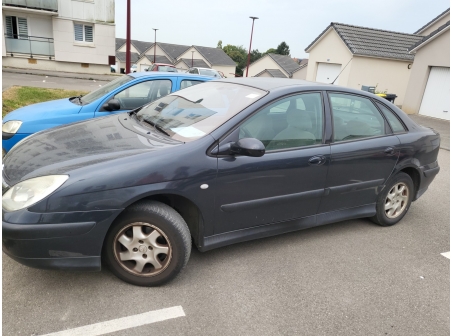 Vehicule-CITROEN-C5%201%20PHASE%201-2003-51cdf066545237f6b8616c0c2d3d4353fce2eab023a1c263e4b046b3348d0e5a_o.jpg