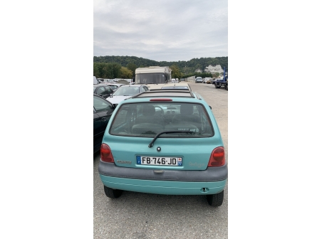 Vehicule-RENAULT-TWINGO%201%20PHASE%202-2000-e06d5168b31507f283f30af9e90c6eb229cad0b1765fa49d38760f1e5f82f5f8_o.jpg