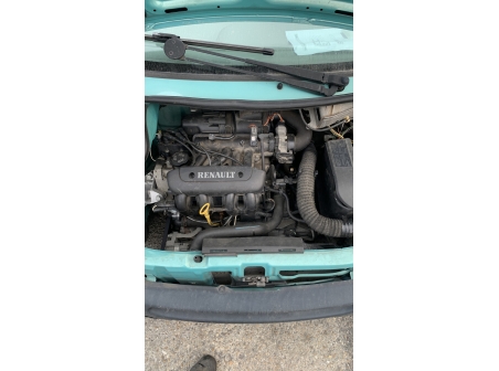 Vehicule-RENAULT-TWINGO%201%20PHASE%202-2000-89a806d0c8cd33091a6da3a79c2bdf5668e2c644a4f35d86a76d76a374cf2dae_o.jpg