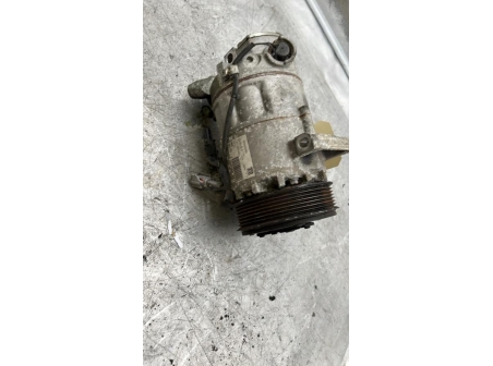 110680568-687fb333-d4fb-497d-b540-549f97e1f1de-Piece-Compresseur-clim-926007953R-RENAULT-CLIO-4-PHASE-2-63b4f9a5ede42d259dbb4e994adbf89c1170c9bf711d1509192534700c05035d_m.jpg